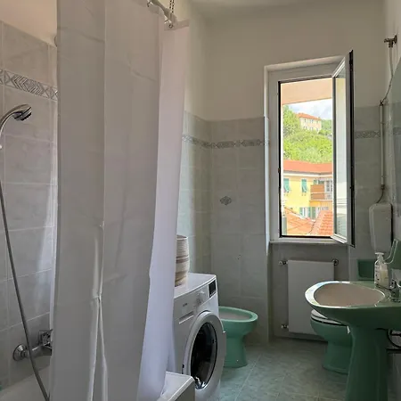 Bellavista Apartment *